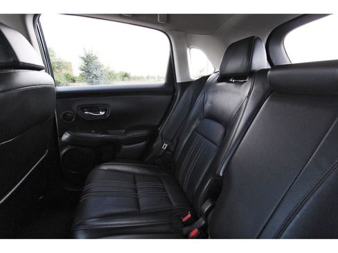 Used 2027 Honda HR-V EX-L image 12