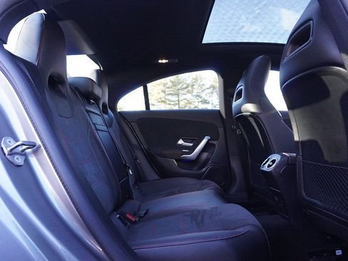 Used 2023 Mercedes-Benz CLA 250 4MATIC image 40