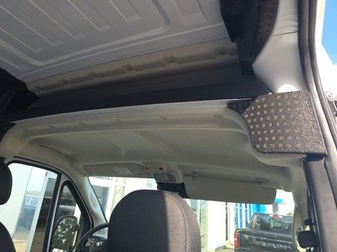 Used 2025 RAM ProMaster 2500 FWD image 18