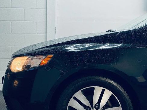 Used 2013 Kia Forte EX image 15