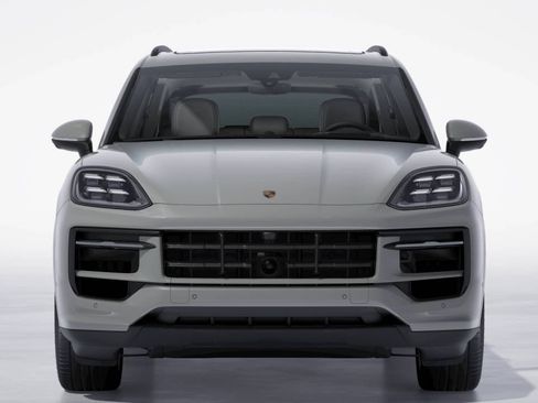 New 2026 Porsche Cayenne AWD/4WD image 8