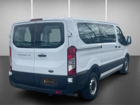 Used 2025 Ford Transit 150 Low Roof RWD image 5
