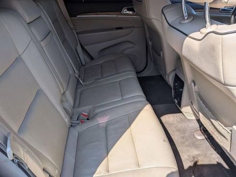 Used 2012 Jeep Grand Cherokee Overland AWD/4WD image 27