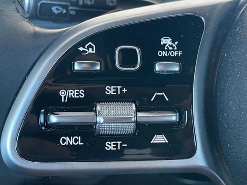 Used 2022 Mercedes-Benz GLS 450 4MATIC image 12