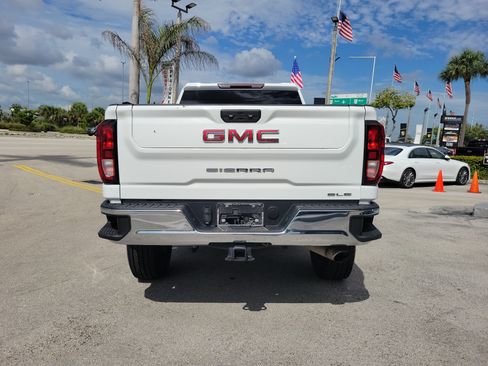 Used 2022 GMC Sierra 2500 SLE w/ SLE Convenience Package AWD/4WD image 6