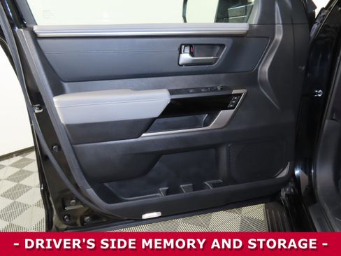 Used 2024 Toyota Sequoia Limited image 5