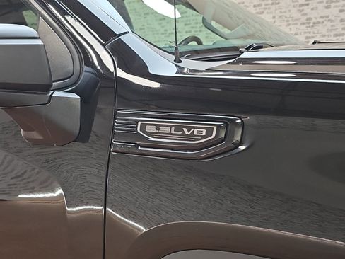 Used 2023 GMC Sierra 1500 Elevation image 13