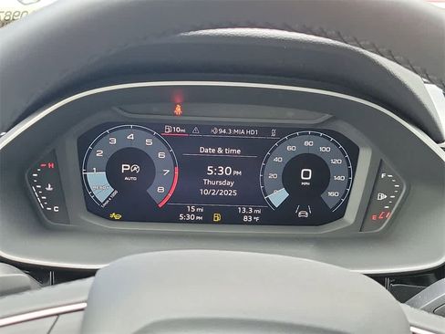 New 2025 Audi Q3 2.0T Premium image 18