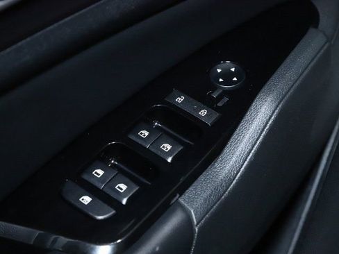 Used 2023 Kia Sportage EX FWD image 16