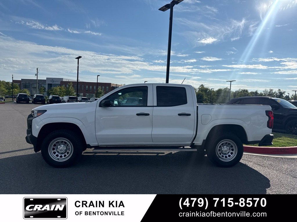 Used 2024 Chevrolet Colorado W/T w/ WT Convenience Package II RWD image 4