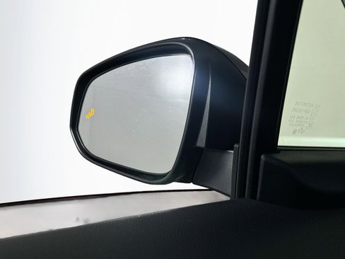 Used 2024 Subaru Solterra Limited w/ Limited Package image 16