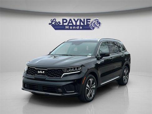 Used 2023 Kia Sorento EX image 2