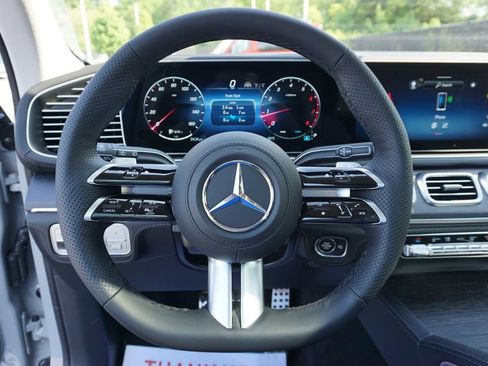 New 2026 Mercedes-Benz GLS 450 4MATIC image 22