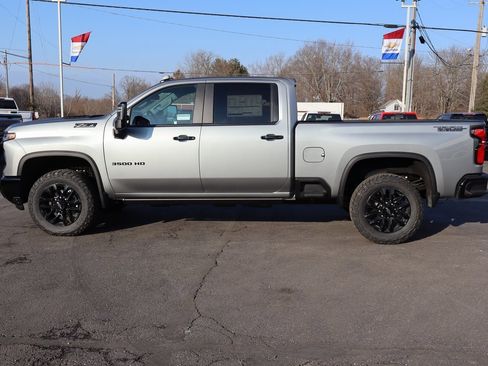 New 2026 Chevrolet Silverado 3500 LT w/ Trail Boss Package image 21