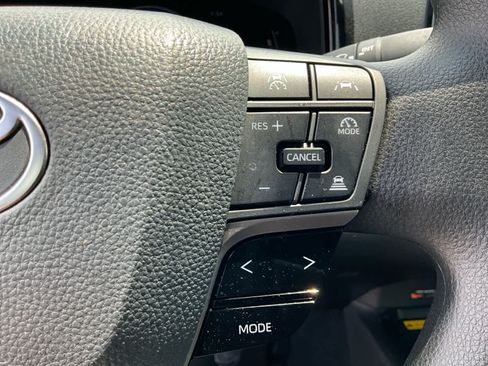 Used 2026 Toyota Camry LE FWD image 22