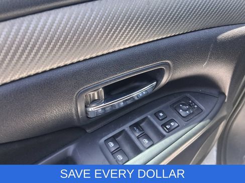 Used 2017 Mitsubishi Outlander ES FWD image 11