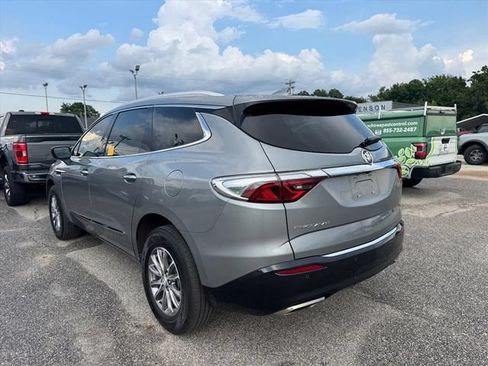 Used 2024 Buick Enclave Essence w/ LPO, Cargo Package FWD image 2