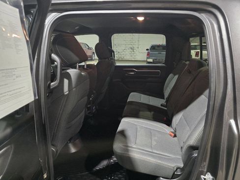 Used 2019 RAM 1500 Big Horn AWD/4WD image 30