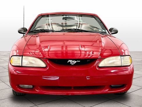 Used 1998 Ford Mustang GT RWD image 3