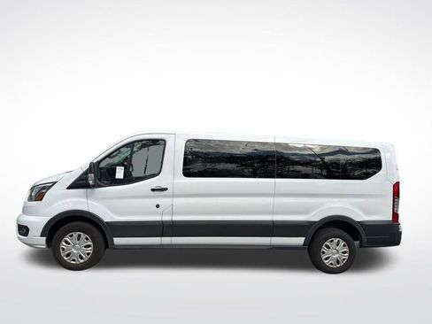 Used 2023 Ford Transit 350 XLT image 8