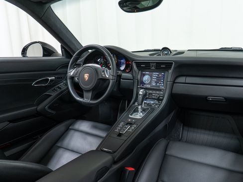 Used 2014 Porsche 911 Carrera 4S AWD/4WD image 19