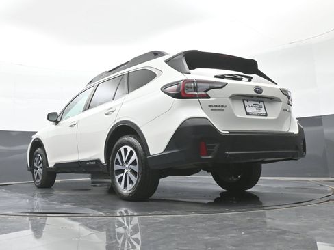 Used 2021 Subaru Outback Premium AWD/4WD image 36