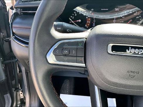 Used 2023 Jeep Compass Trailhawk AWD/4WD image 17