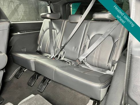 Used 2024 Ford Expedition Max Platinum AWD/4WD image 23