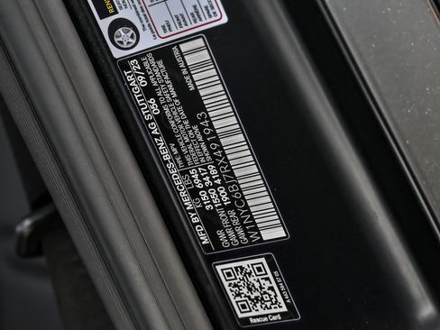 Used 2024 Mercedes-Benz G 550 w/ Manufactur Interior Package image 46