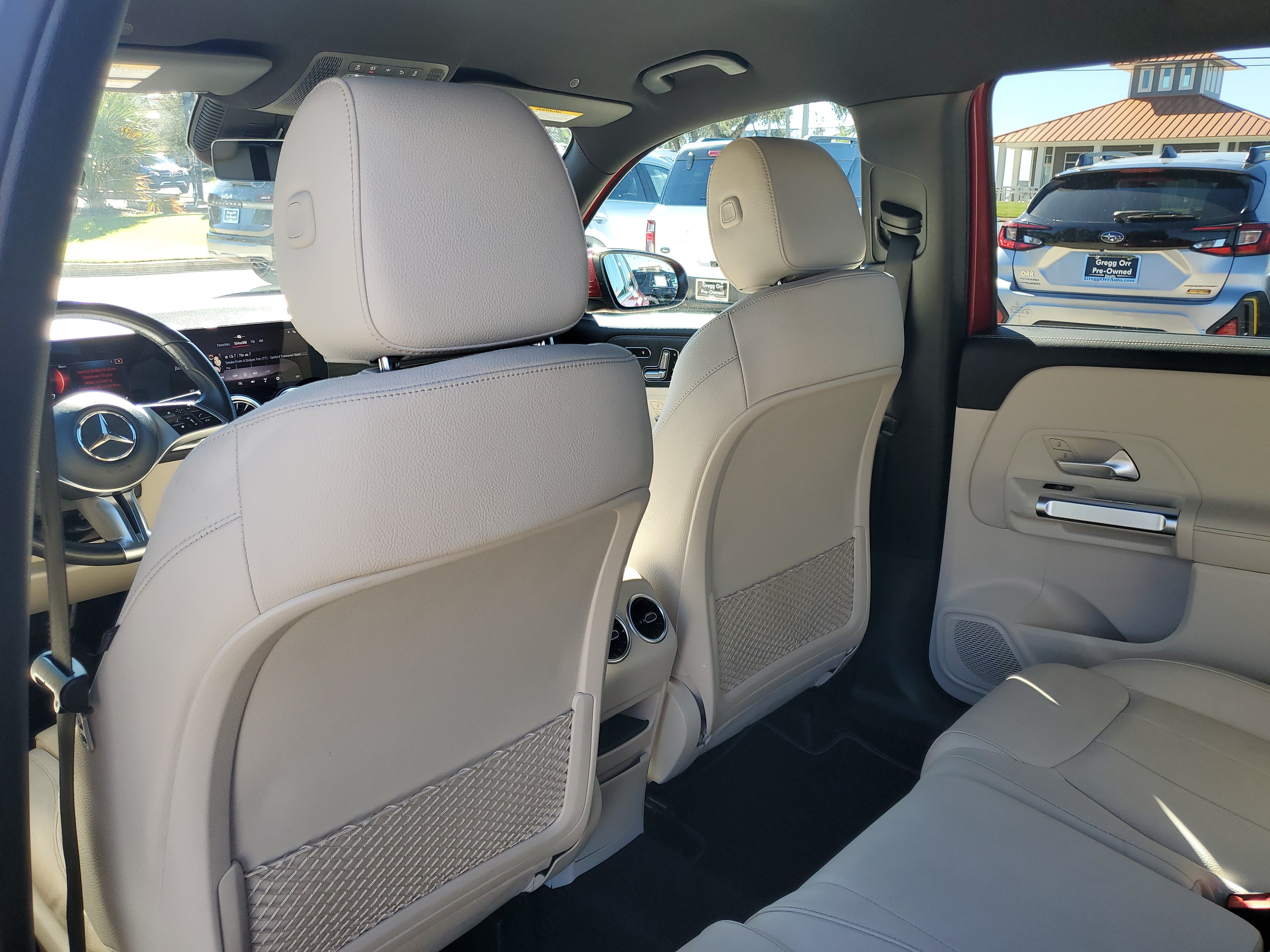 Used 2024 Mercedes-Benz GLB 250 image 27