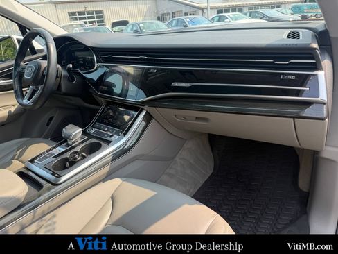 Used 2021 Audi Q7 3.0T Premium Plus AWD/4WD image 30