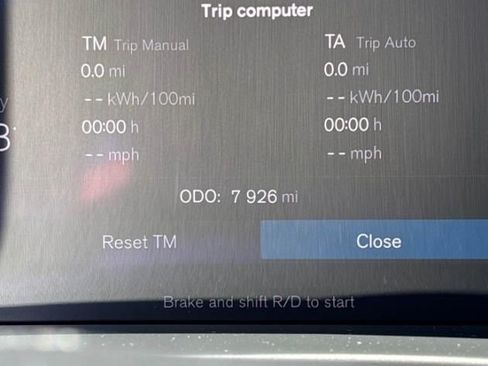 Used 2023 Volvo XC40 Recharge Ultimate w/ Protection Package Premier AWD/4WD image 3