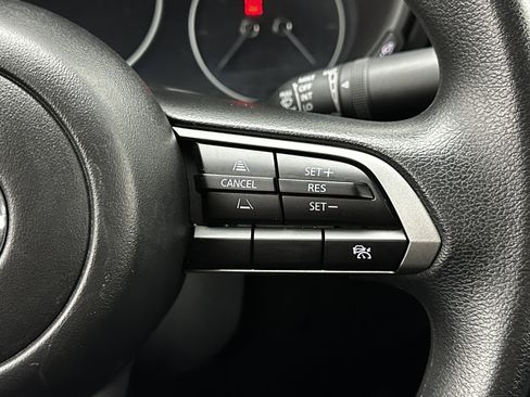 Used 2025 MAZDA MAZDA3 s image 21