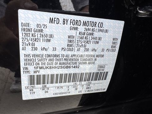 Used 2025 Ford Explorer Platinum w/ LUX Leather Package image 34