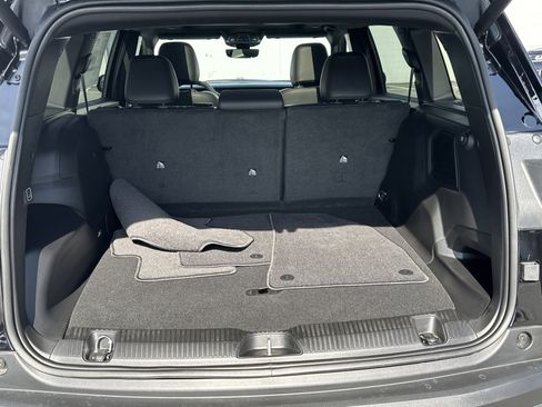 New 2026 Jeep Cherokee Overland image 23