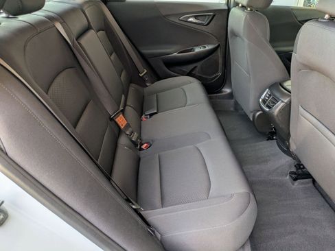 Used 2023 Chevrolet Malibu LT FWD image 26