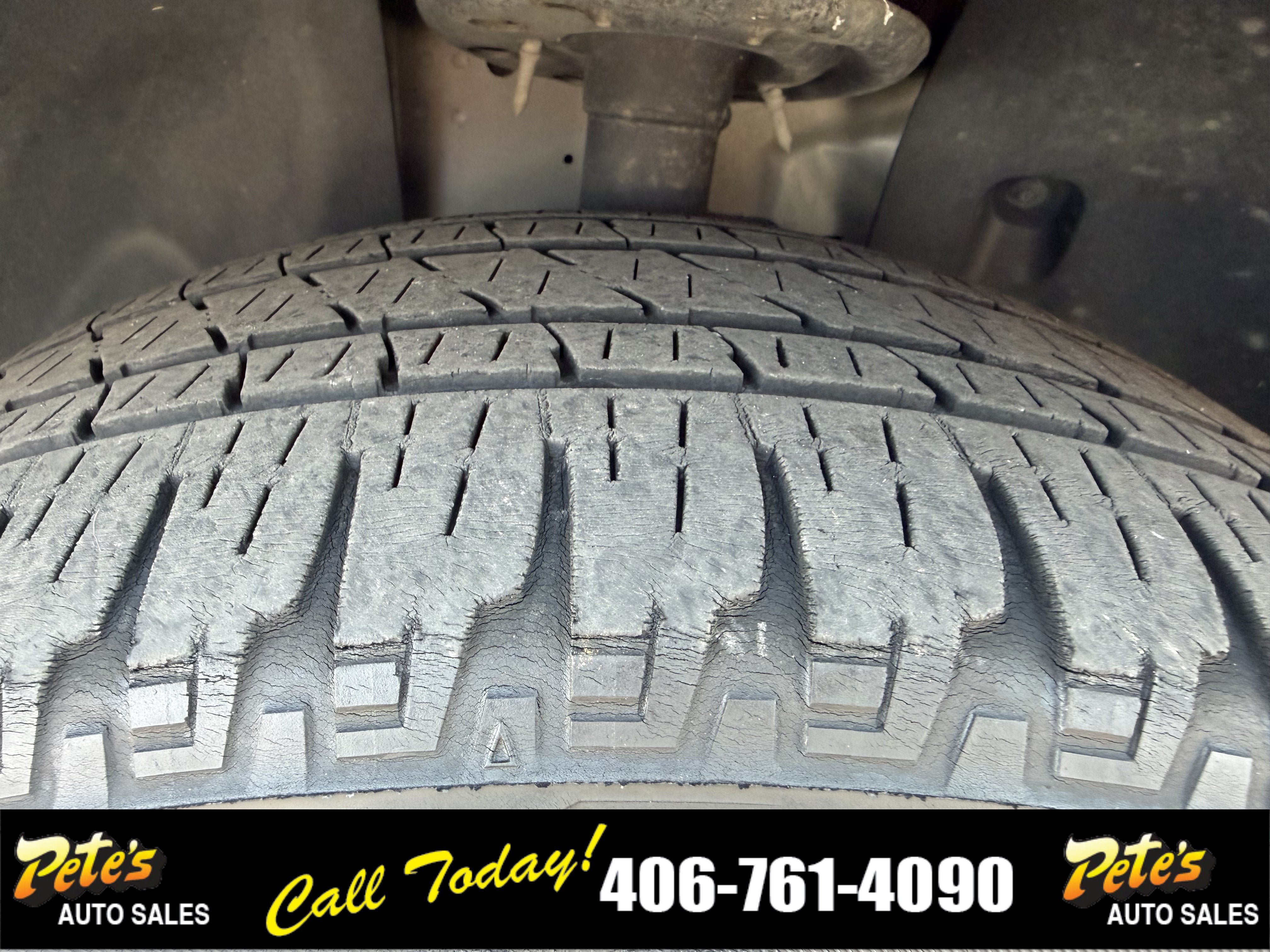 Used 2018 Ford Explorer Limited AWD/4WD image 17