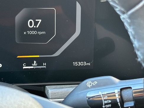 Used 2025 Kia K5 EX image 30