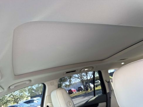 Used 2020 Cadillac XT6 Premium Luxury image 30