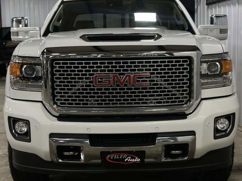 Used 2017 GMC Sierra 2500 Denali w/ Duramax Plus Package image 29