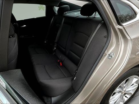Used 2024 Chevrolet Malibu LT image 20
