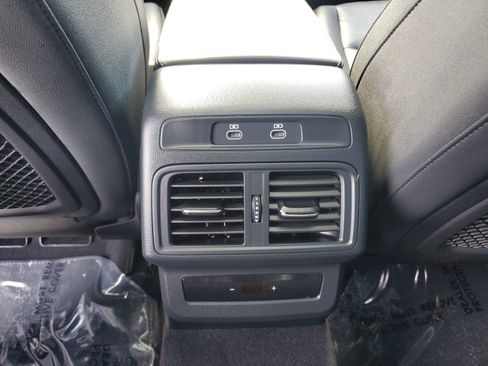 Used 2025 Audi Q5 Premium w/ Premium Plus AWD/4WD image 12