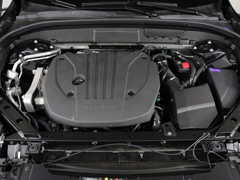 New 2026 Volvo XC60 B5 Core AWD/4WD image 12