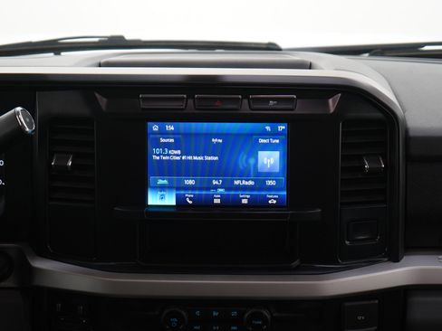 Used 2024 Ford F250 XLT AWD/4WD image 15