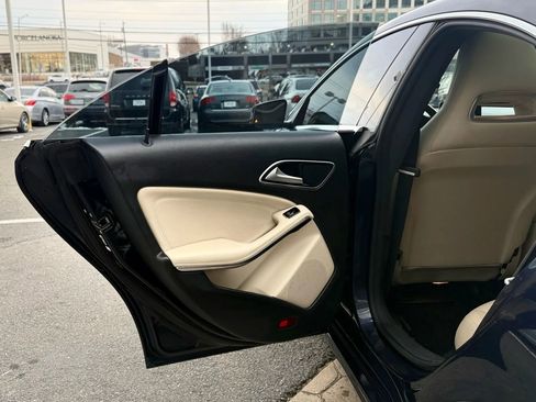 Used 2017 Mercedes-Benz CLA 250 4MATIC image 28