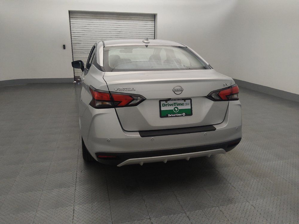 Used 2024 Nissan Versa SV FWD image 6