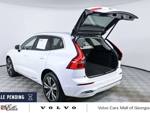 Certified 2023 Volvo XC60 B5 Ultimate FWD image 35