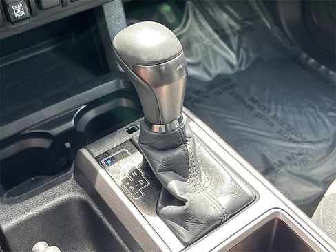 Used 2023 Toyota Tacoma TRD Off-Road image 16