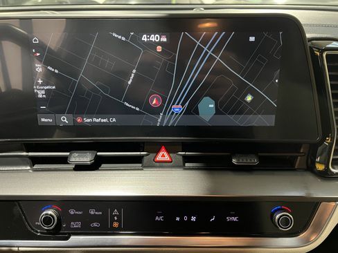 Used 2023 Kia Sportage EX image 21