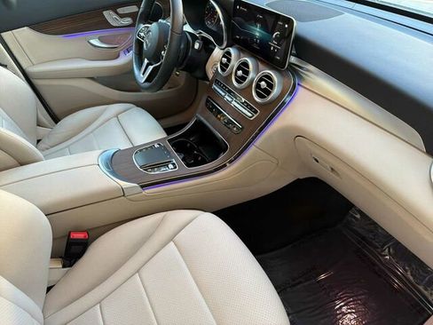 Certified 2022 Mercedes-Benz GLC 300 4MATIC image 20